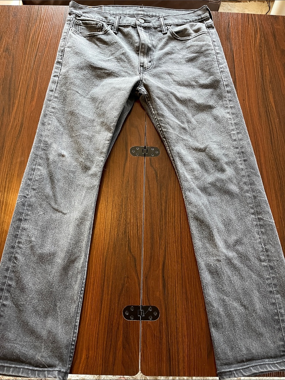 Levis 513 Men's Gray Straight-Leg Jeans Distressed 33x30